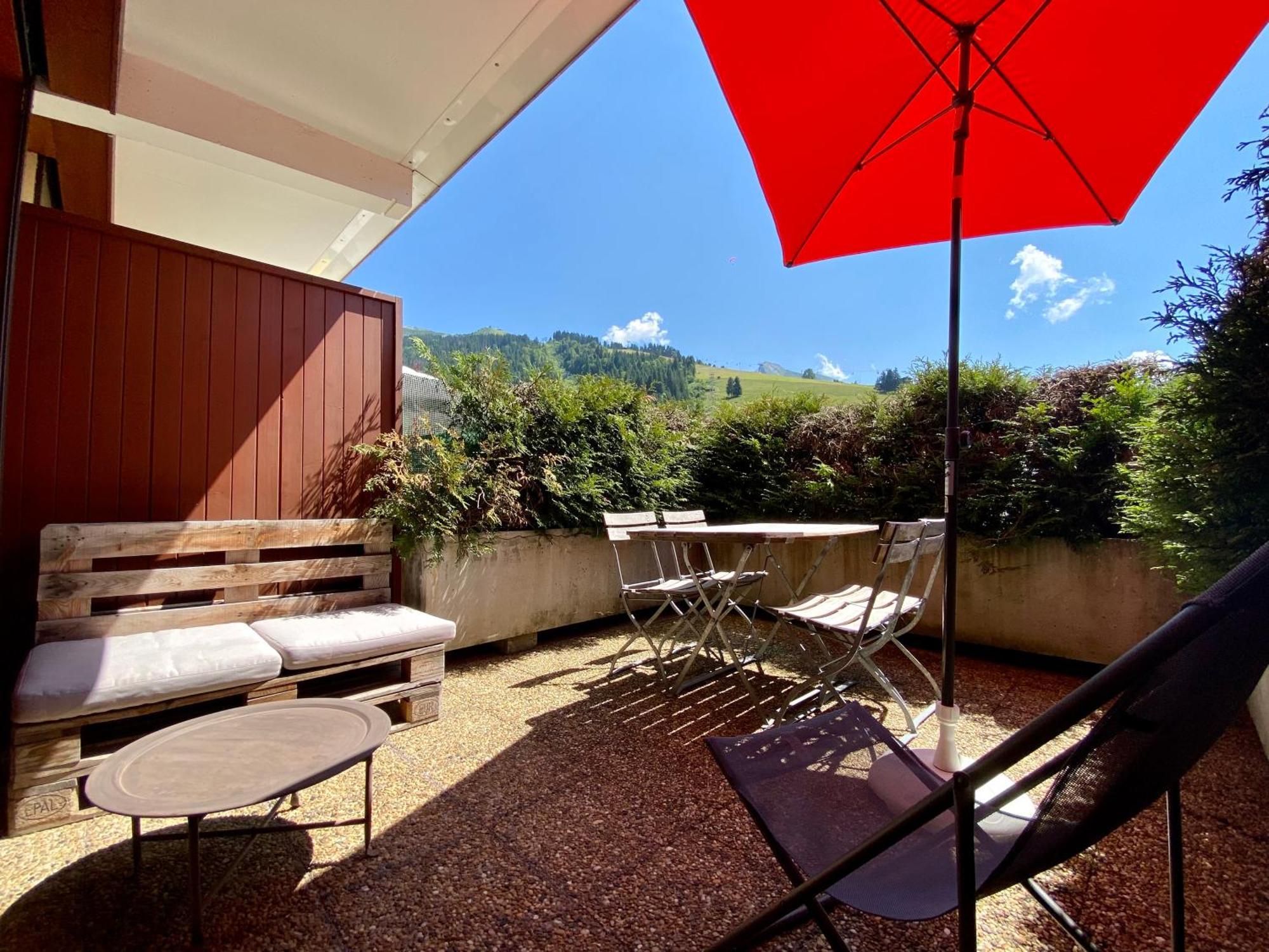 Appartement Cosy Avec Terrasse Sud - Proche Village La Clusaz Kültér fotó